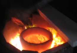 bronzeschmelzofen-03.jpg